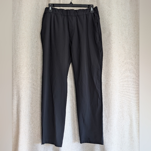 Vuori Women's Mile Ankle Pant Black Size Medium - Picture 2 of 12